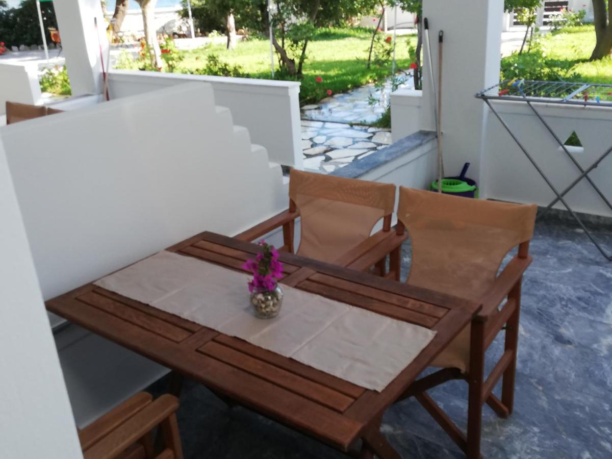 Ferienwohnung Pansion Katerina Skyros Acherounes Exterior foto