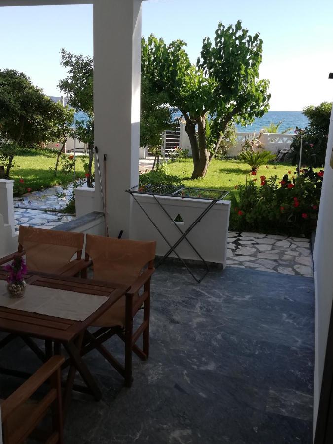 Ferienwohnung Pansion Katerina Skyros Acherounes Exterior foto