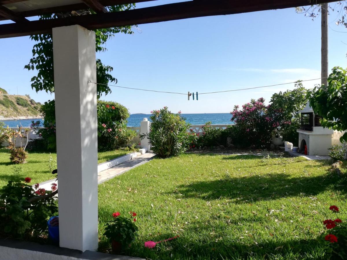 Ferienwohnung Pansion Katerina Skyros Acherounes Exterior foto