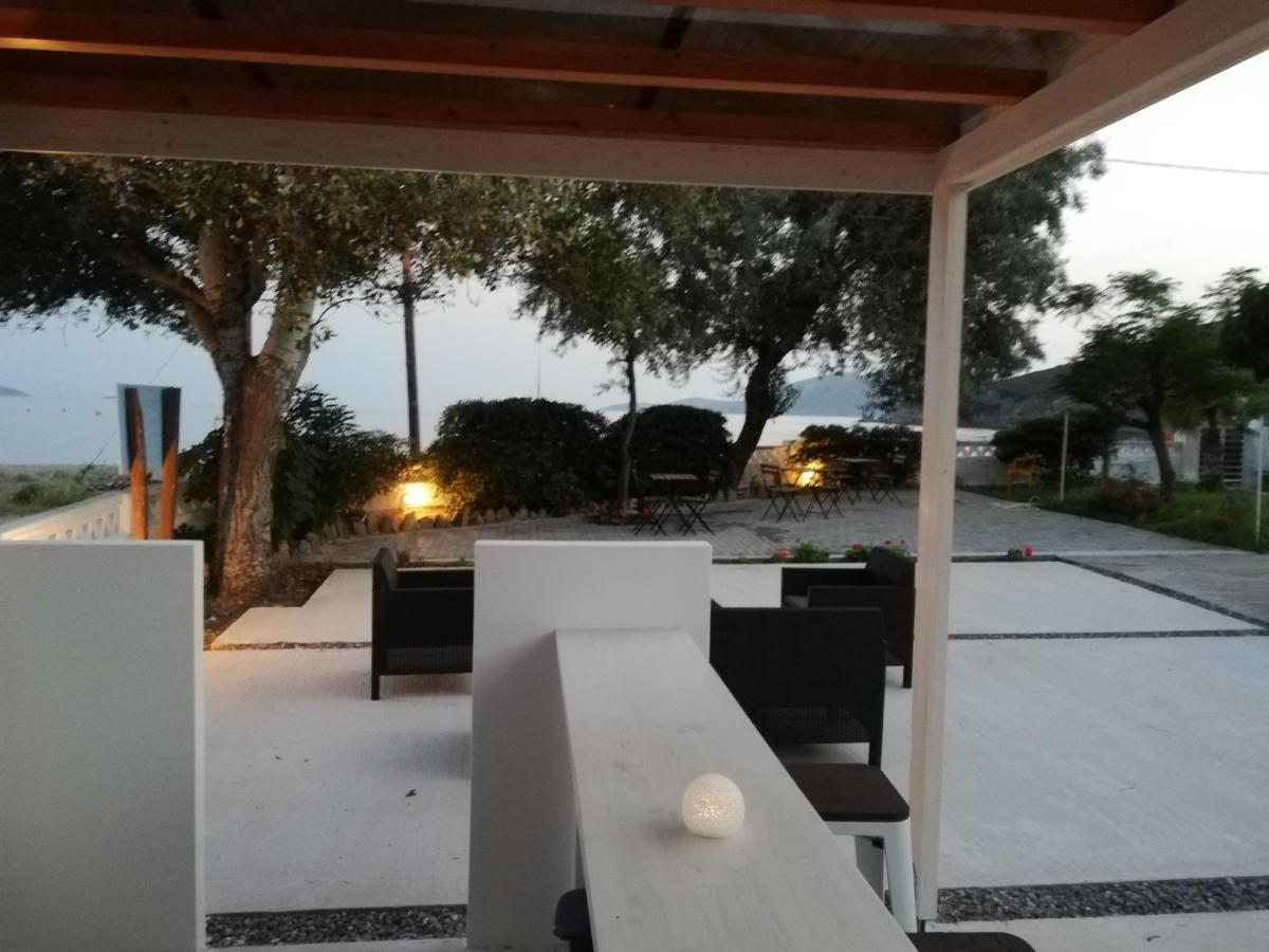 Ferienwohnung Pansion Katerina Skyros Acherounes Exterior foto
