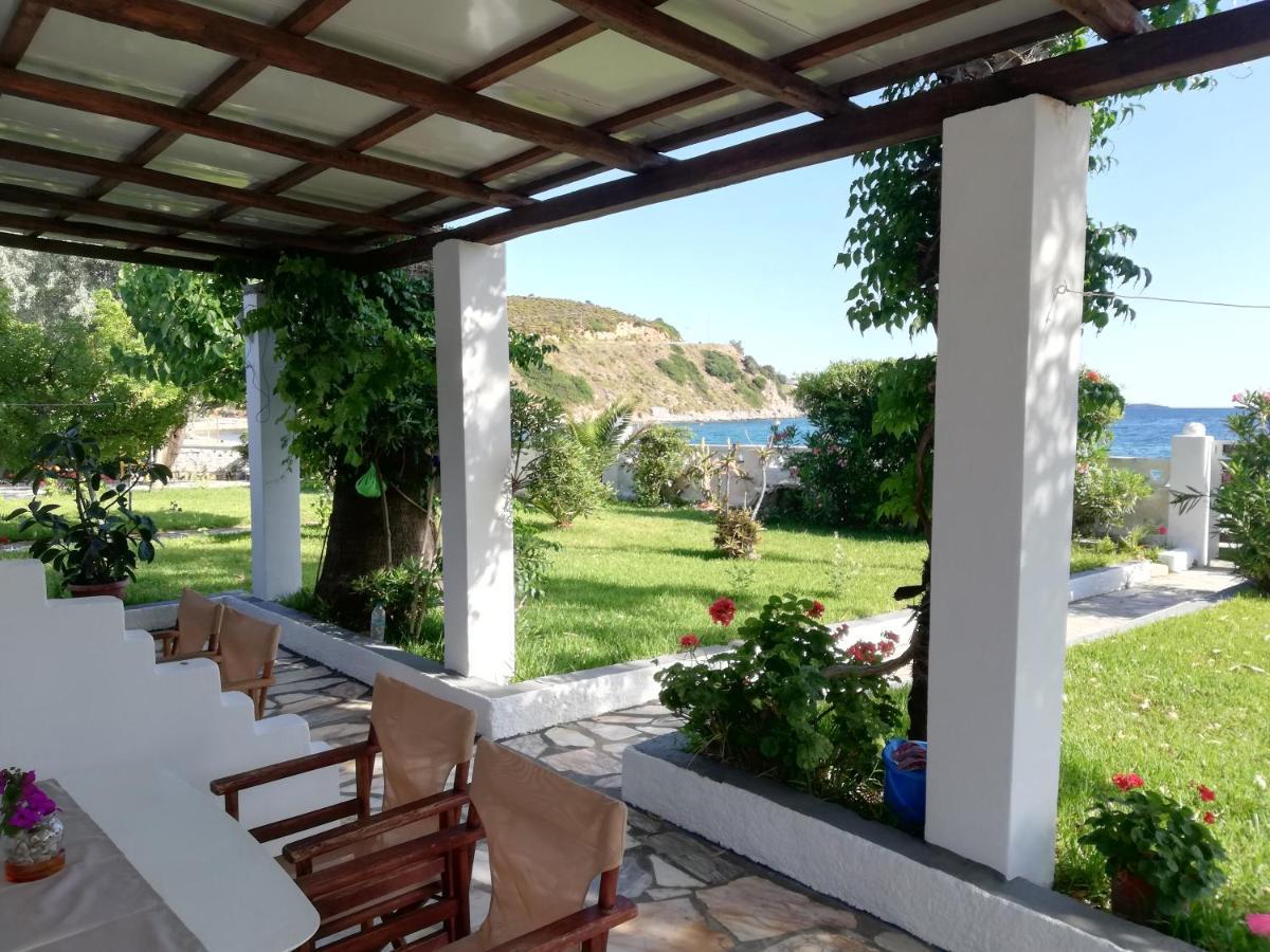 Ferienwohnung Pansion Katerina Skyros Acherounes Exterior foto