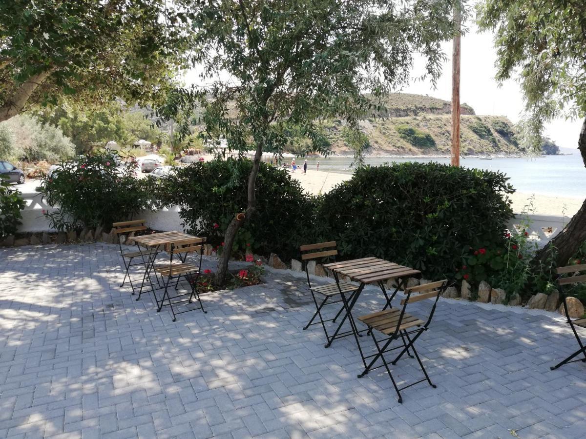 Ferienwohnung Pansion Katerina Skyros Acherounes Exterior foto